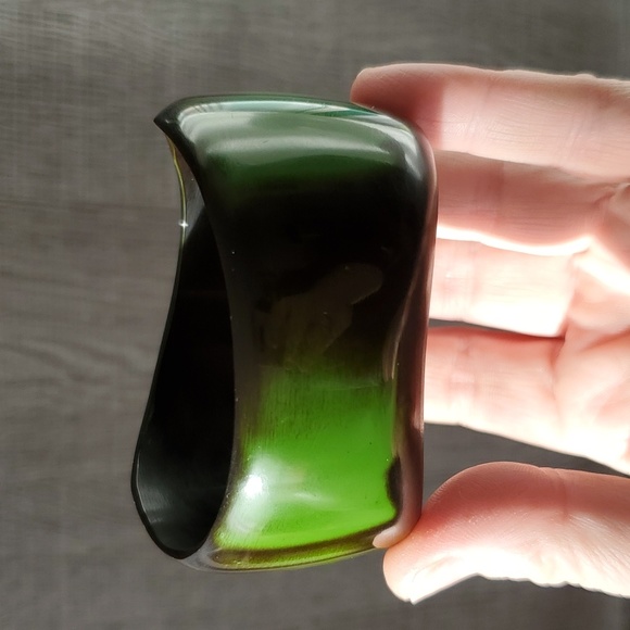 Organic Cuff Bracelet - Picture 3 of 8